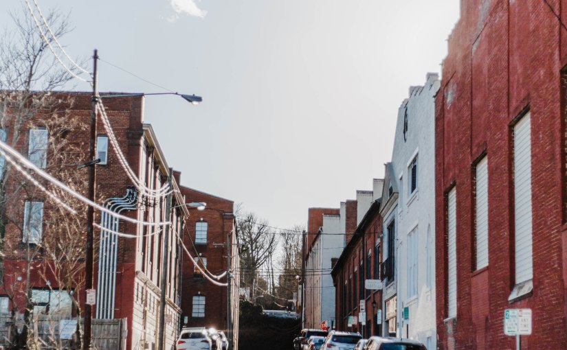 A Quiet Night on Poplar&nbsp;Street